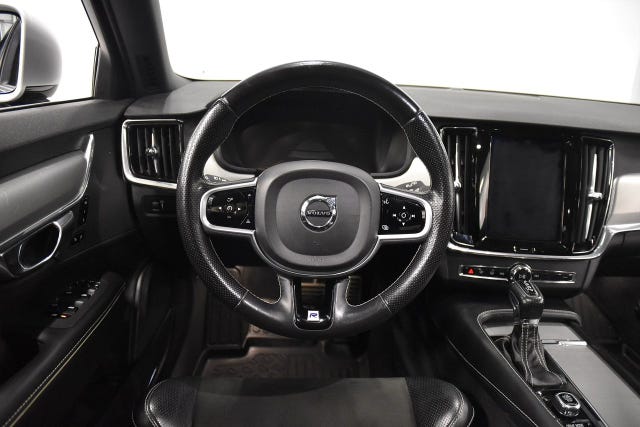 Volvo V90 2018 – bild 2