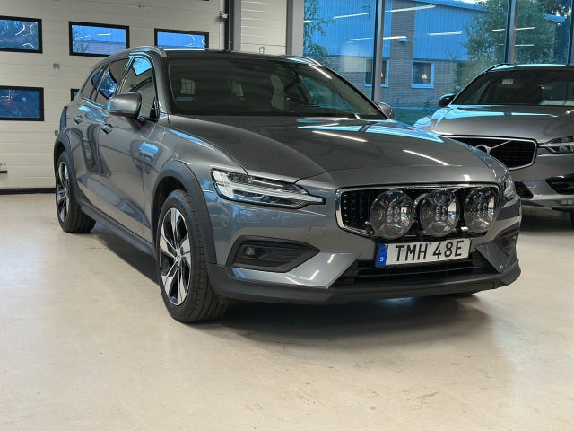 Volvo V60 Cross Country 2020