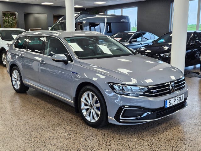 Volkswagen Passat 2023