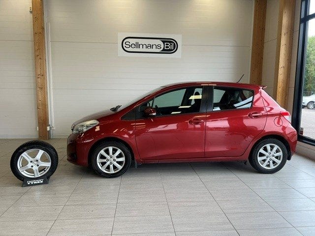 Toyota Yaris 2013