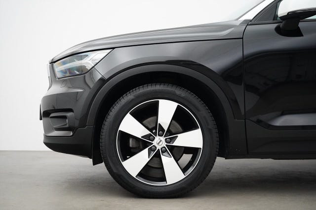 Volvo XC40 2019 – bild 2