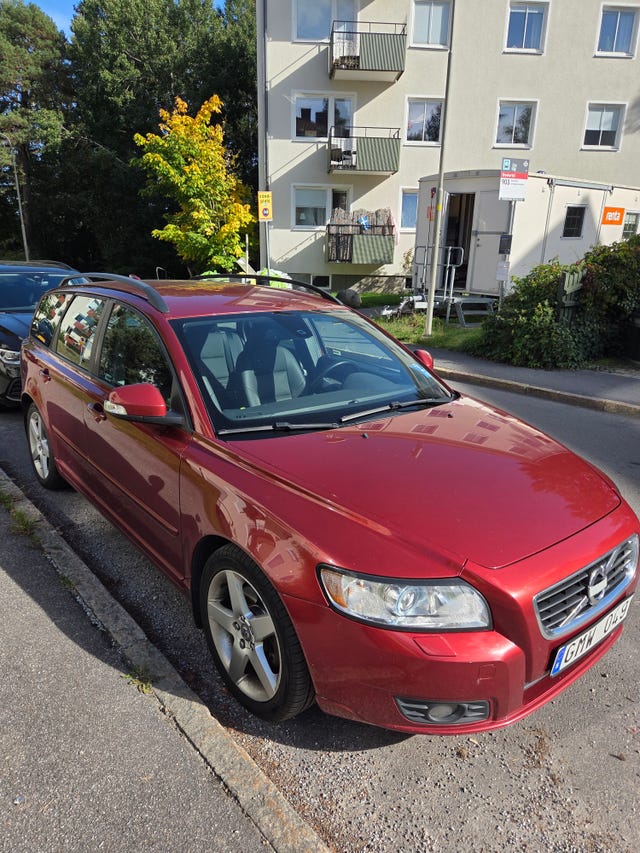 Volvo V50 2011