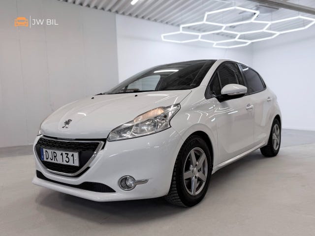 Peugeot 208 2014