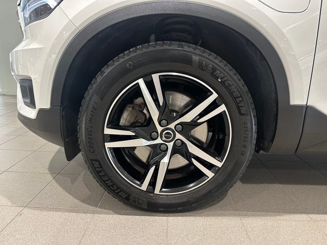 Volvo XC40 2021 – bild 3