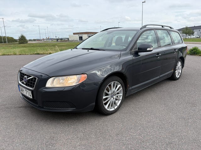 Volvo V70 2010