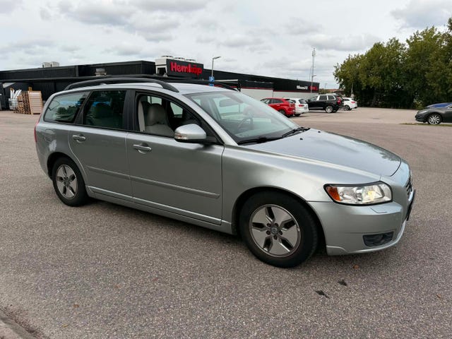 Volvo V50 2011
