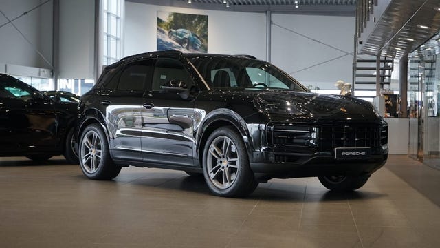 Porsche Cayenne 2025