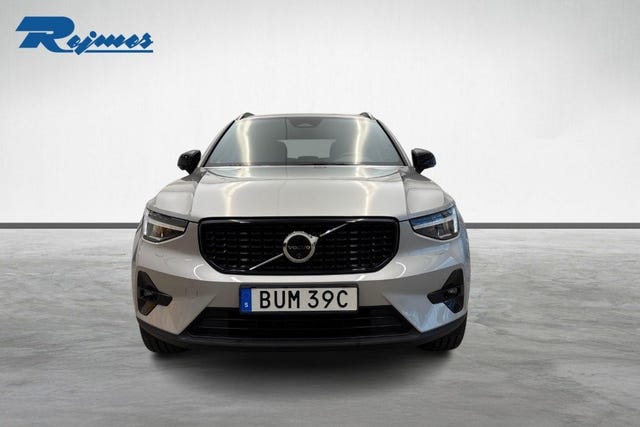 Volvo XC40 2025 – bild 4