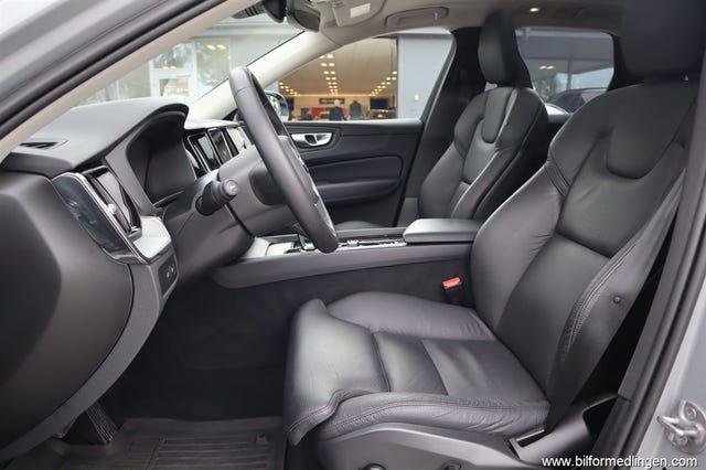 Volvo XC60 2024 – bild 3