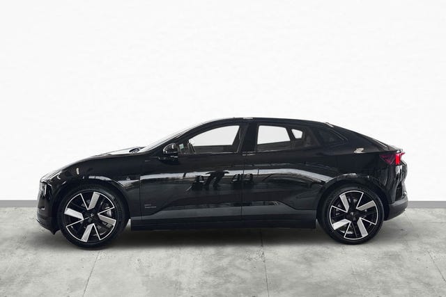 Polestar 4 2025