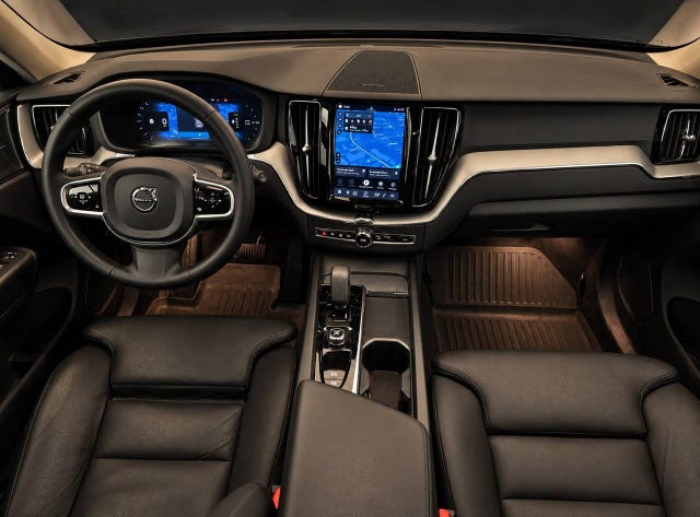 Volvo XC60 2025 – bild 4
