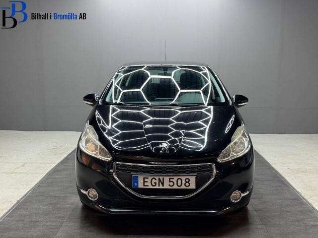 Peugeot 208 2014