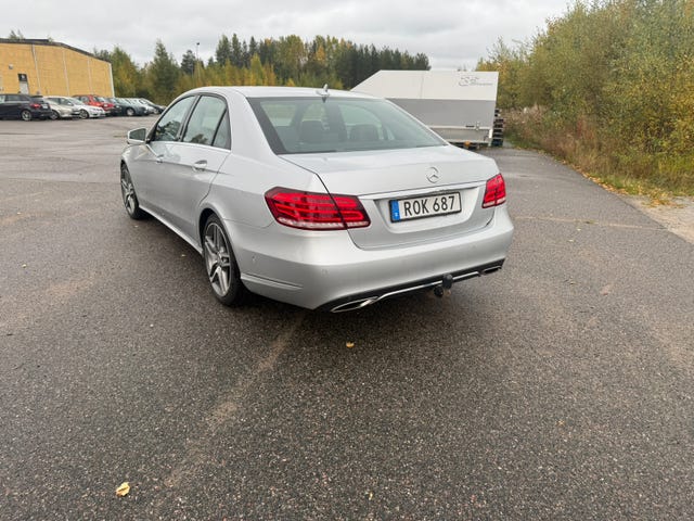 Mercedes-Benz E220 2014 – bild 4