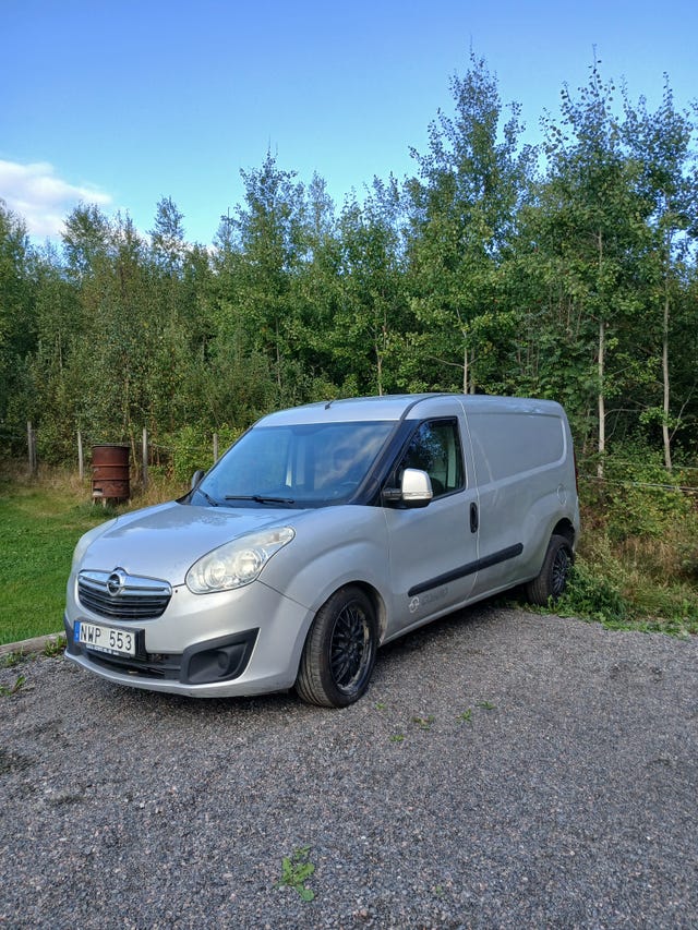Opel Combo 2012