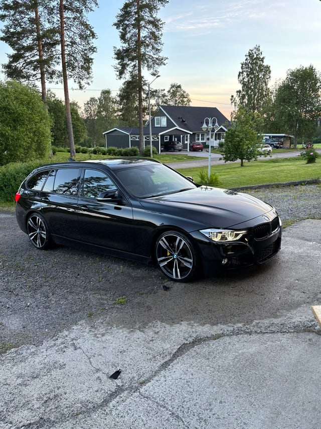 BMW 320d 2016