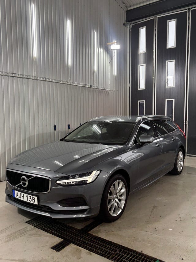 Volvo V90 2020