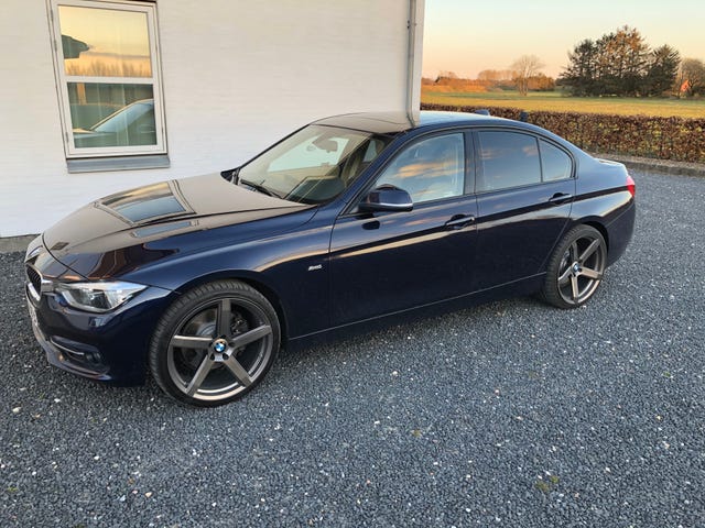 BMW 330i 2016
