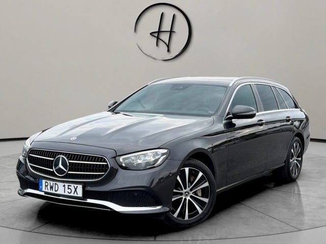 Mercedes-Benz E300 2021