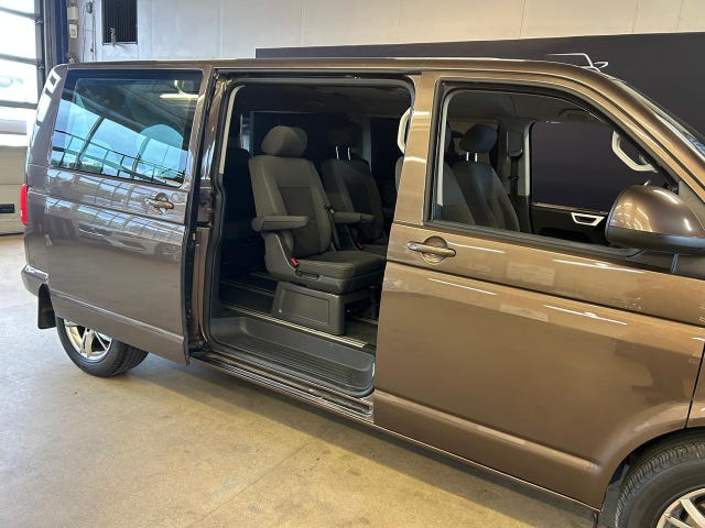 Volkswagen Multivan 2012