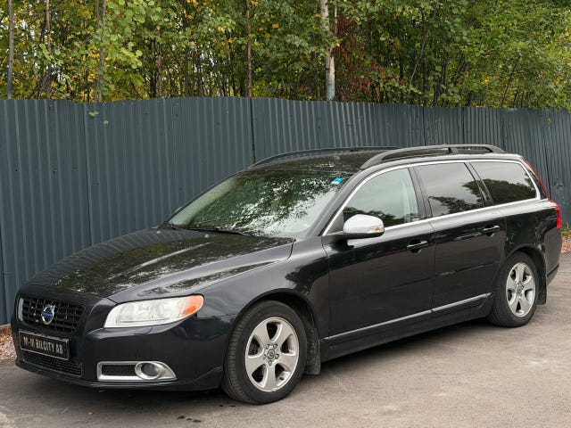 Volvo V70 2011