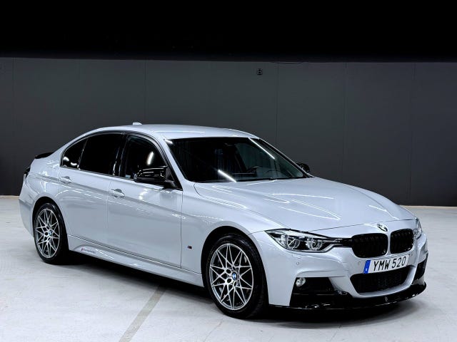 BMW 330e 2017