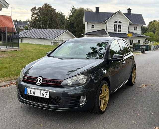 Volkswagen Golf VI 2011