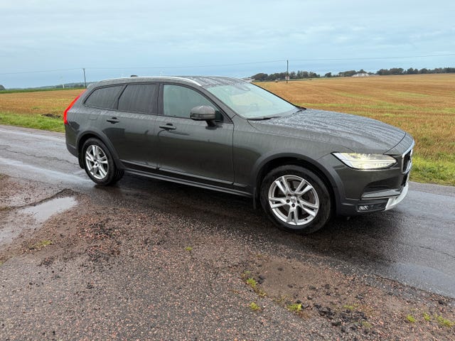 Volvo V90 Cross Country 2019