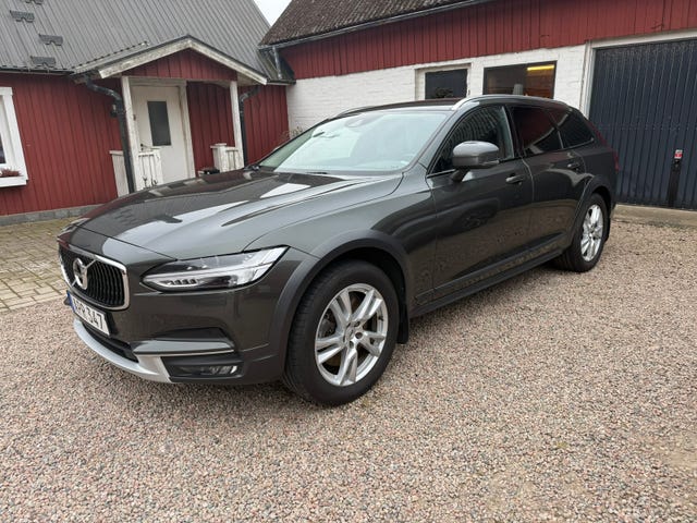 Volvo V90 Cross Country 2019