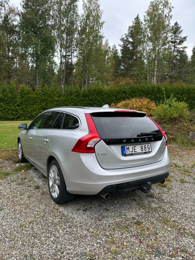 Volvo V60 2013 – bild 2