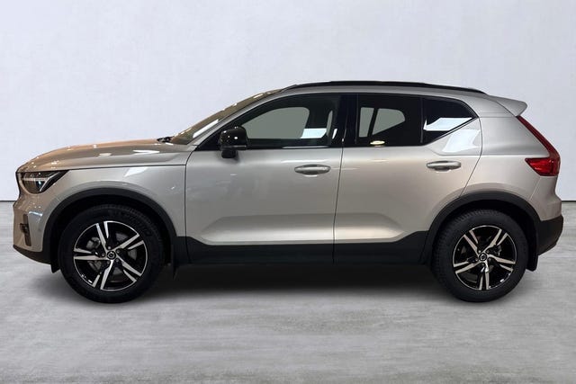 Volvo XC40 2025 – bild 2