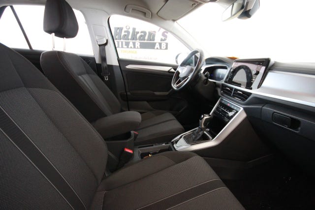 Volkswagen T-Roc 2023 – bild 3