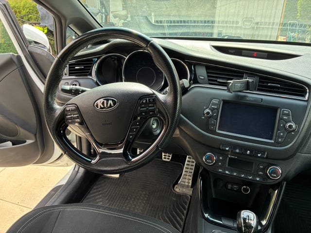 Kia Ceed 2016 – bild 4