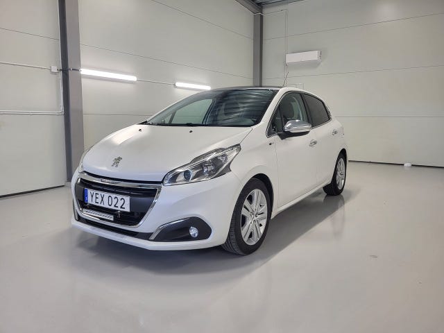 Peugeot 208 2016