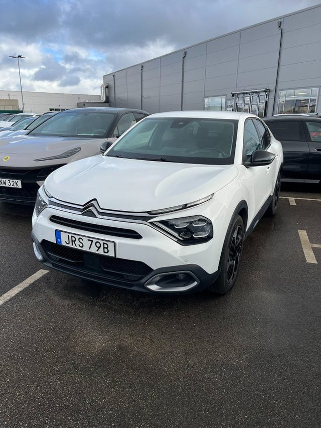 Citroen C4 X 2023