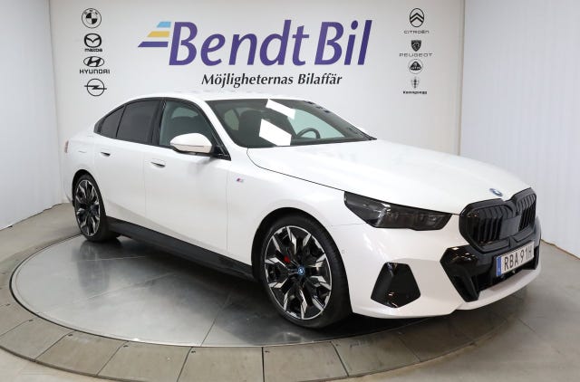 BMW 530e 2024