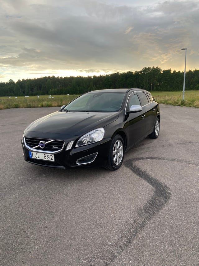 Volvo V60 2011