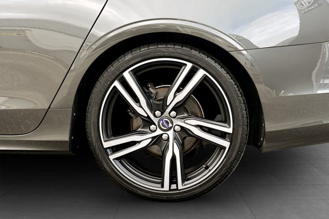 Volvo V90 2019 – bild 4