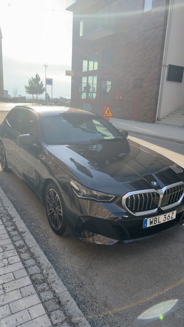 BMW 530e 2025