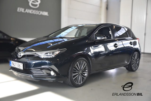 Toyota Auris 2015