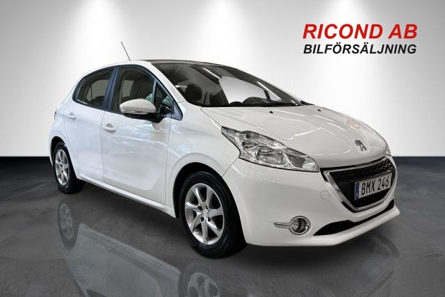 Peugeot 208 2014