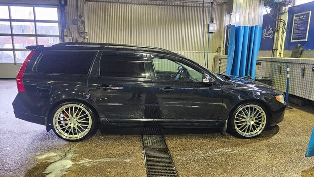 Volvo V70 2011