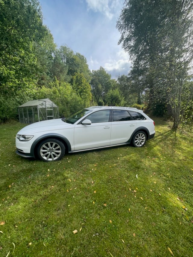 Audi A6 allroad 2014