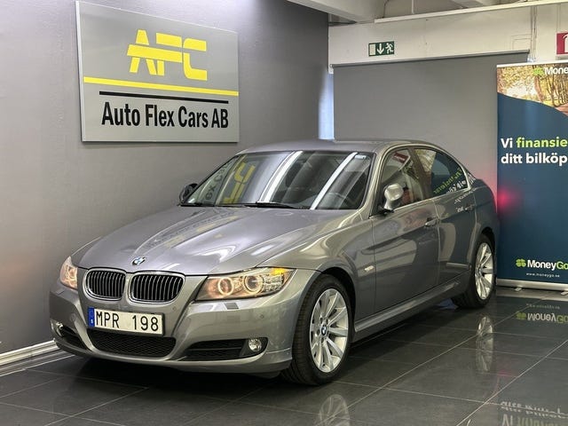 BMW 325i 2011