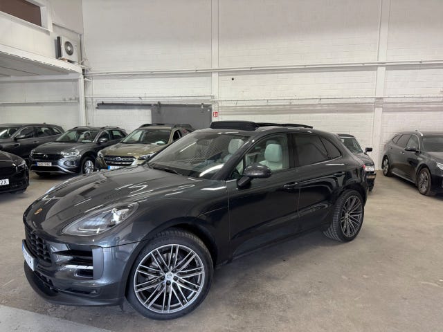 Porsche Macan 2021