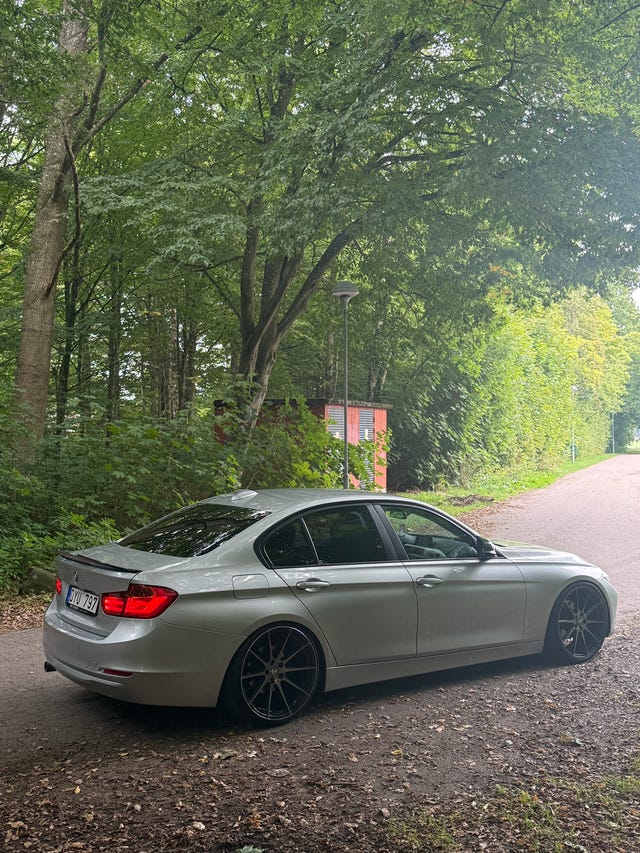 BMW 320d 2012