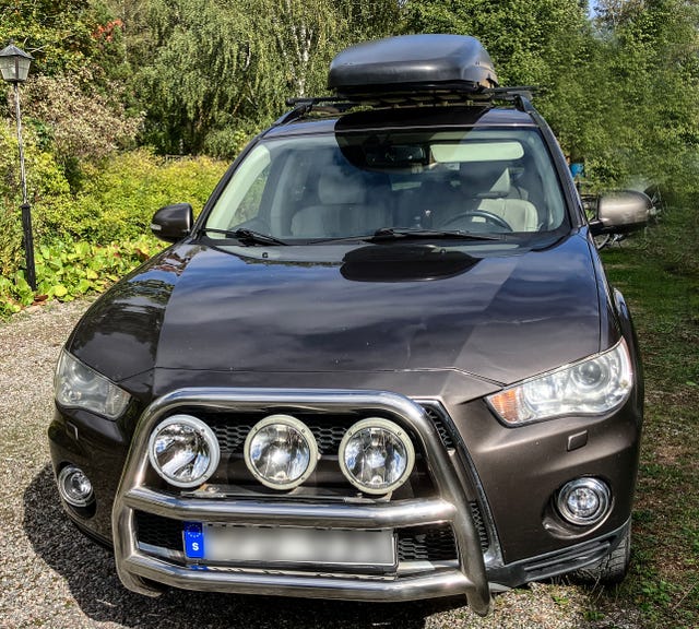 Mitsubishi Outlander 2012