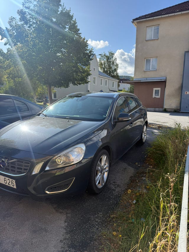 Volvo V60 2011