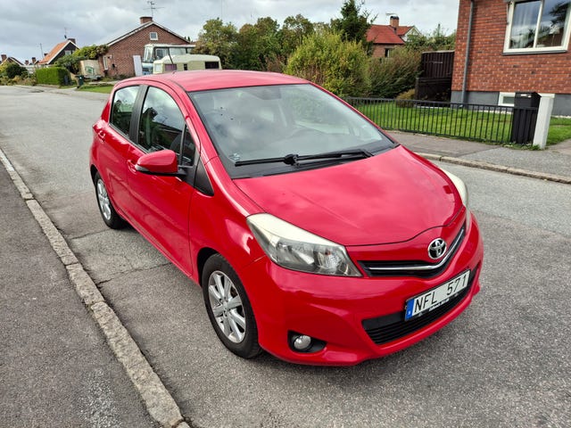 Toyota Yaris 2012