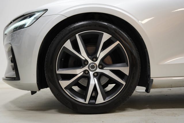 Volvo V60 2019 – bild 3