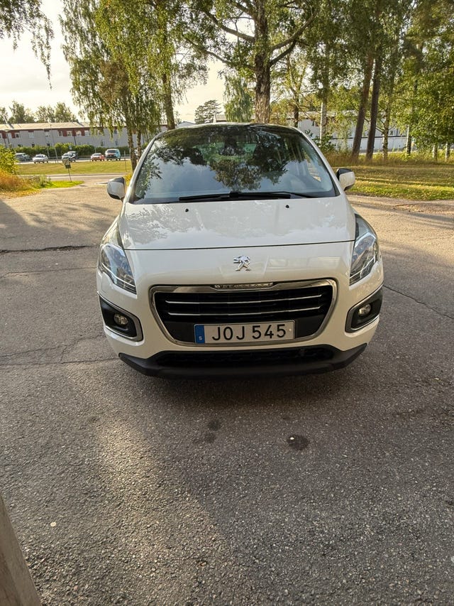 Peugeot 3008 2015